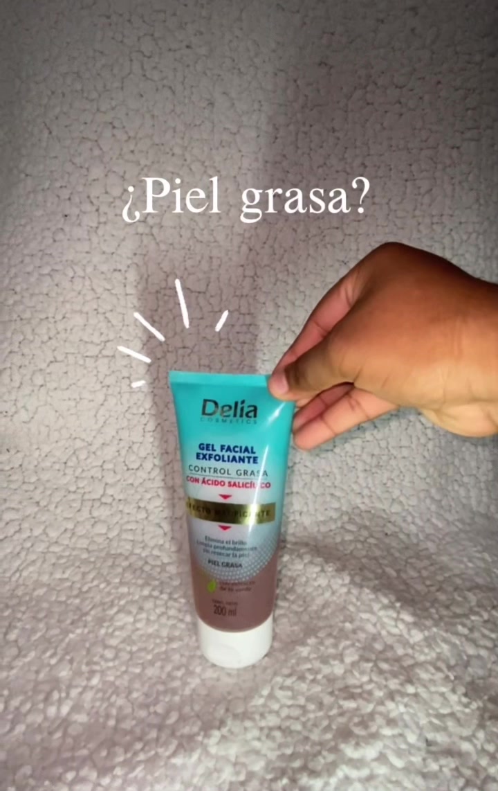 Control de grasa | rostro | Ácido Salicilico ❤️ @Delia Cosmetics LATAM ✨ #UGC #fyp #viralvideo #tiktok #CuidadoDeLaPiel
