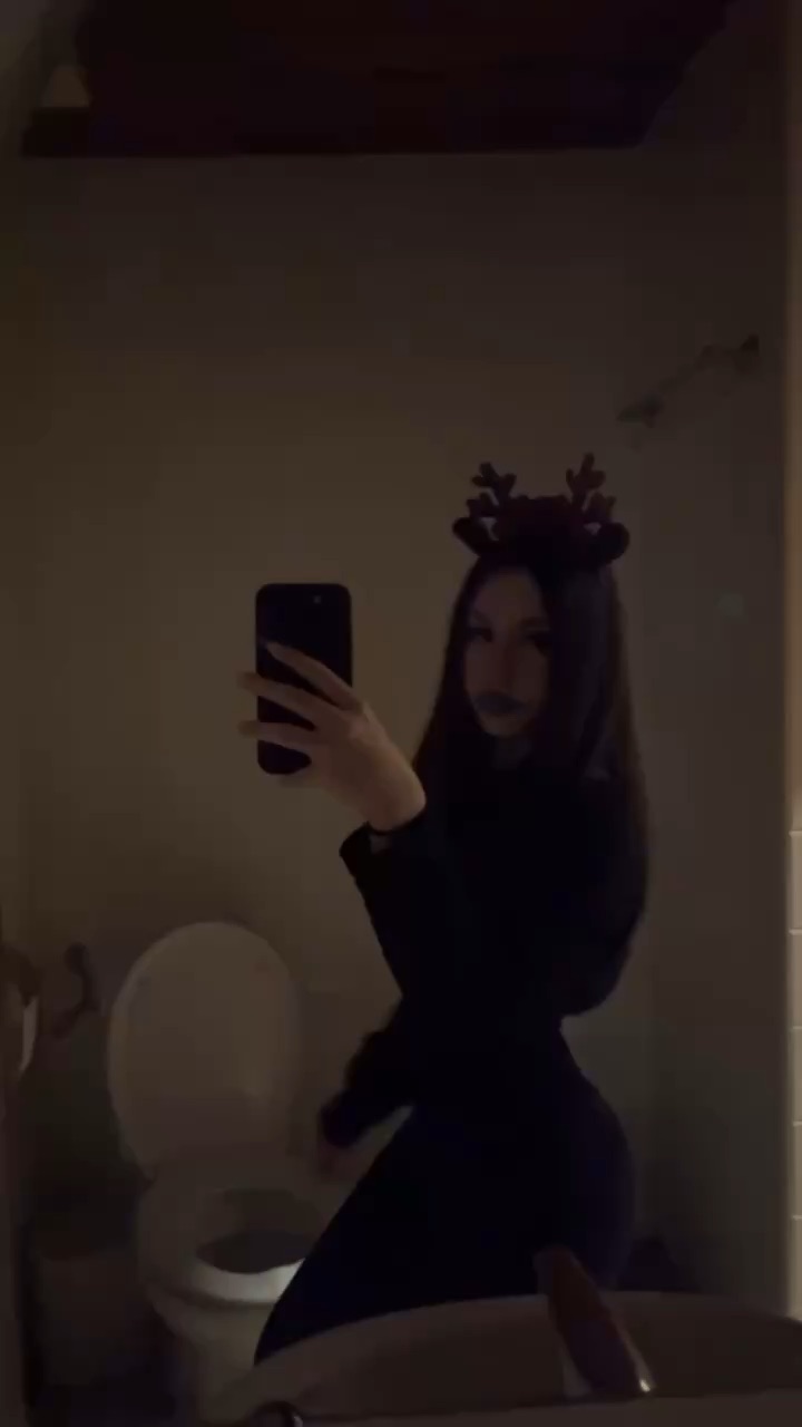 💋