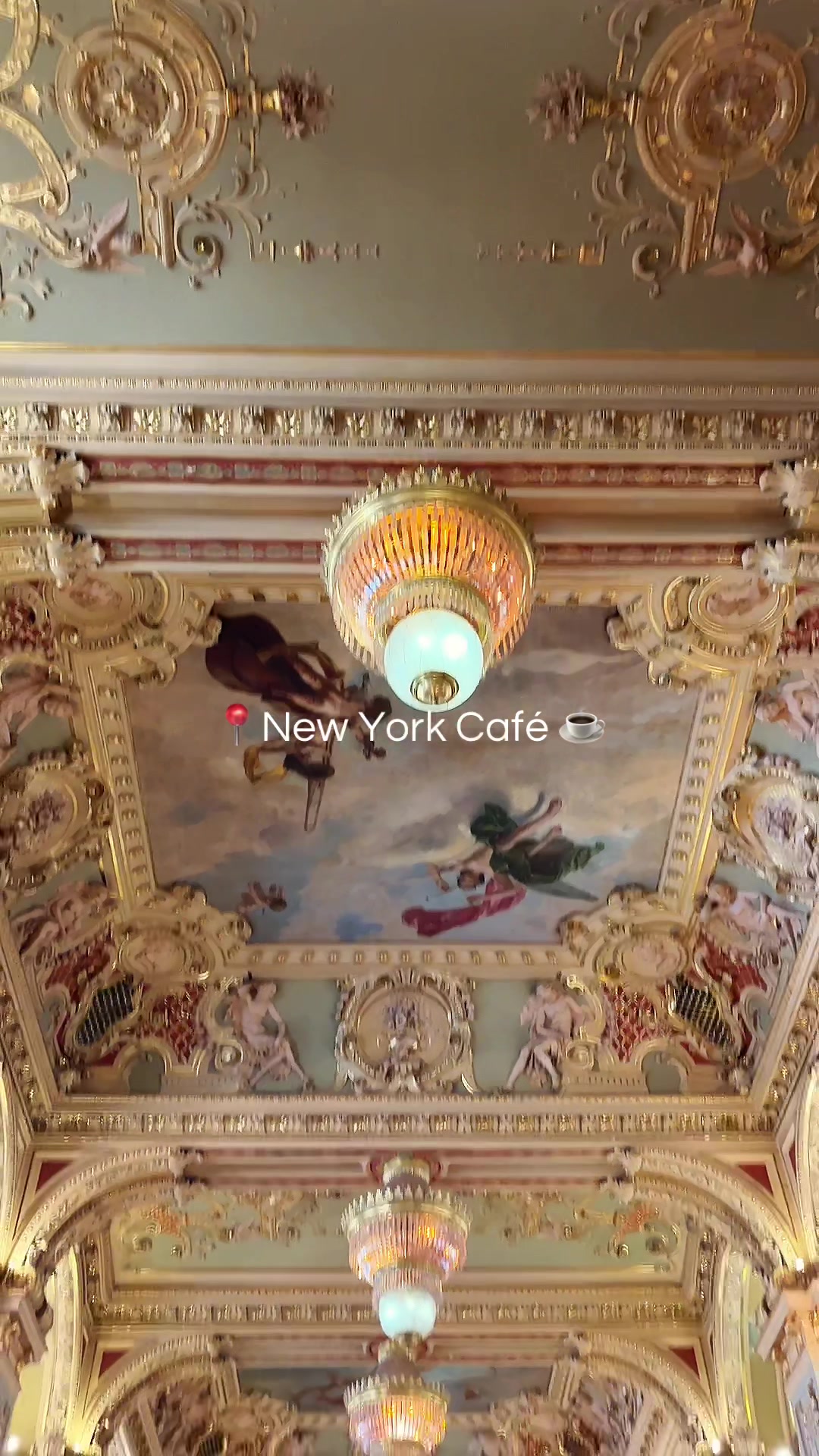 📍Budapest ☕️ #newyorkcafe #budapest #girlstrip #fory #forp
