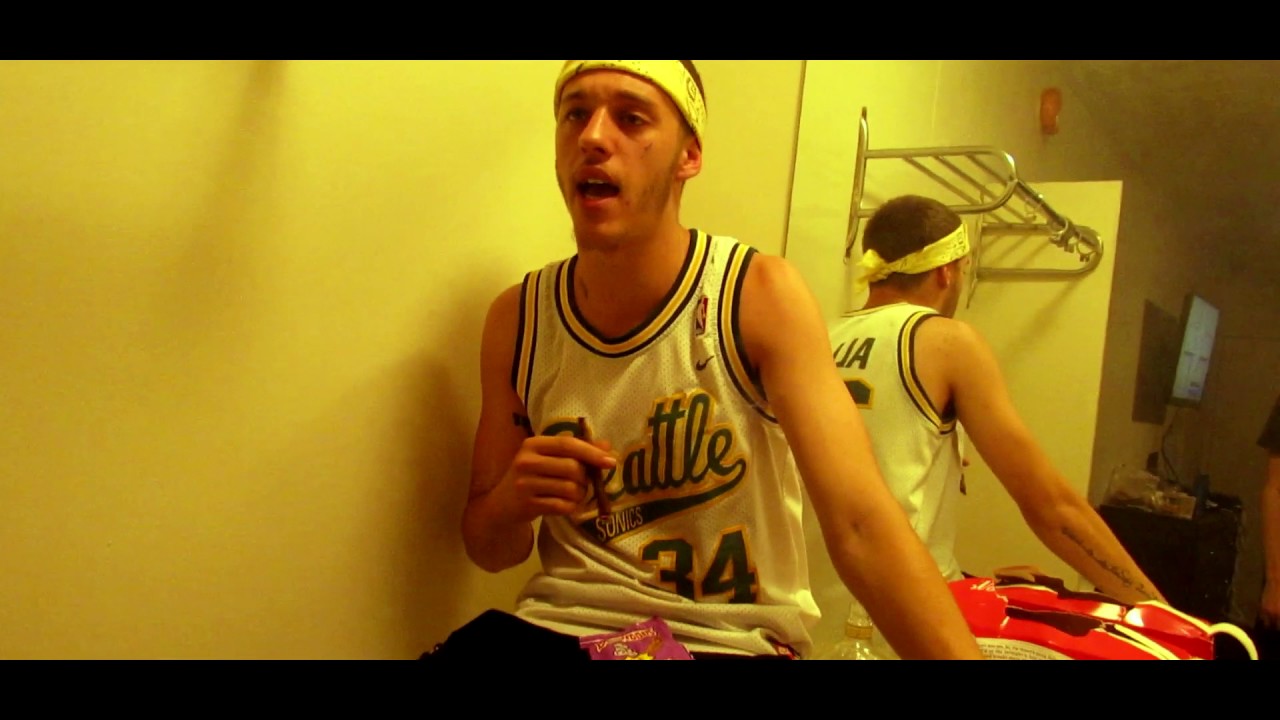 Sle4ze-Backwoods & Broken hearts Backwoods & Broken hearts visual. Directed by Gnarly Tuna Gnarly Tuna: IG: gnarly_tu...