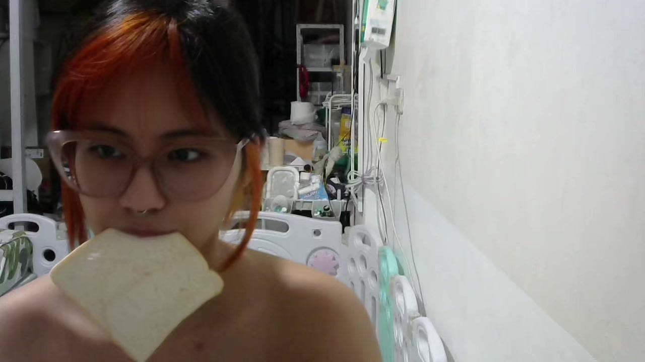 Lowkey gusto bumalik sa stream pero hndi alam pano mag set up d2 HAHAHAHAHHAAHAHAHA 🤣