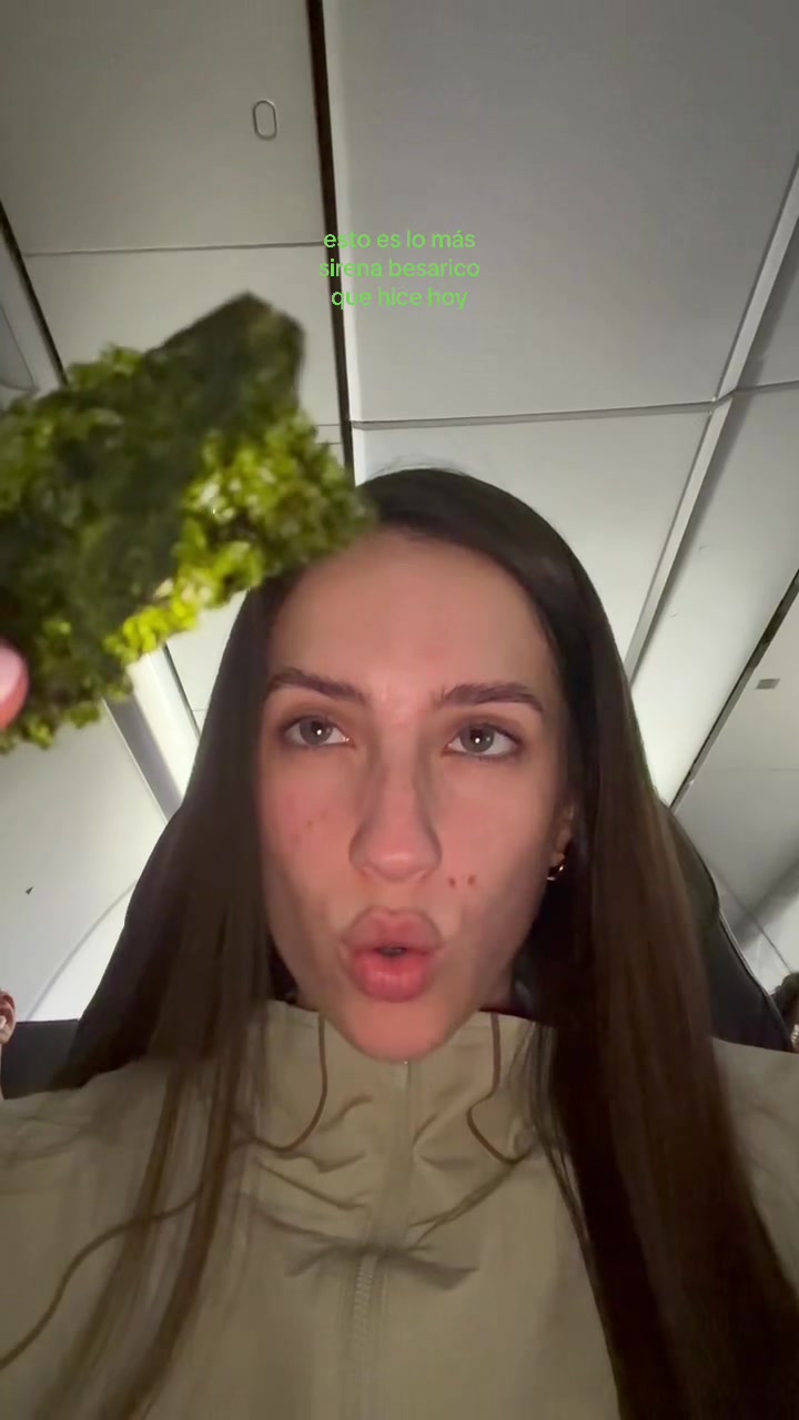 🪸🌱🤤🧜🏼‍♀️🩴🏹