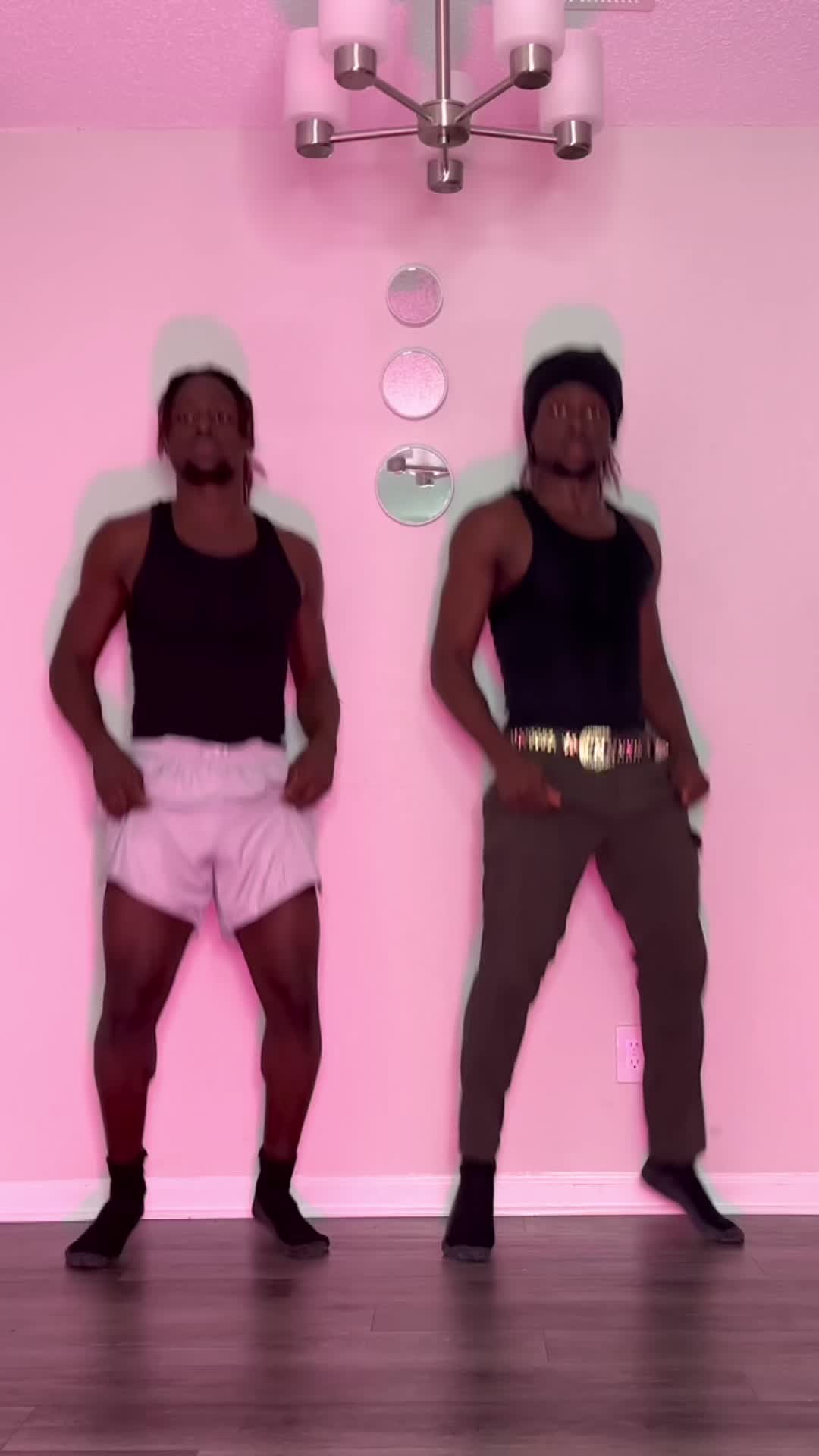 Mood 🤌🔥🔥 . . #dancehall #choreography #twins #dancechallenge #jamaica