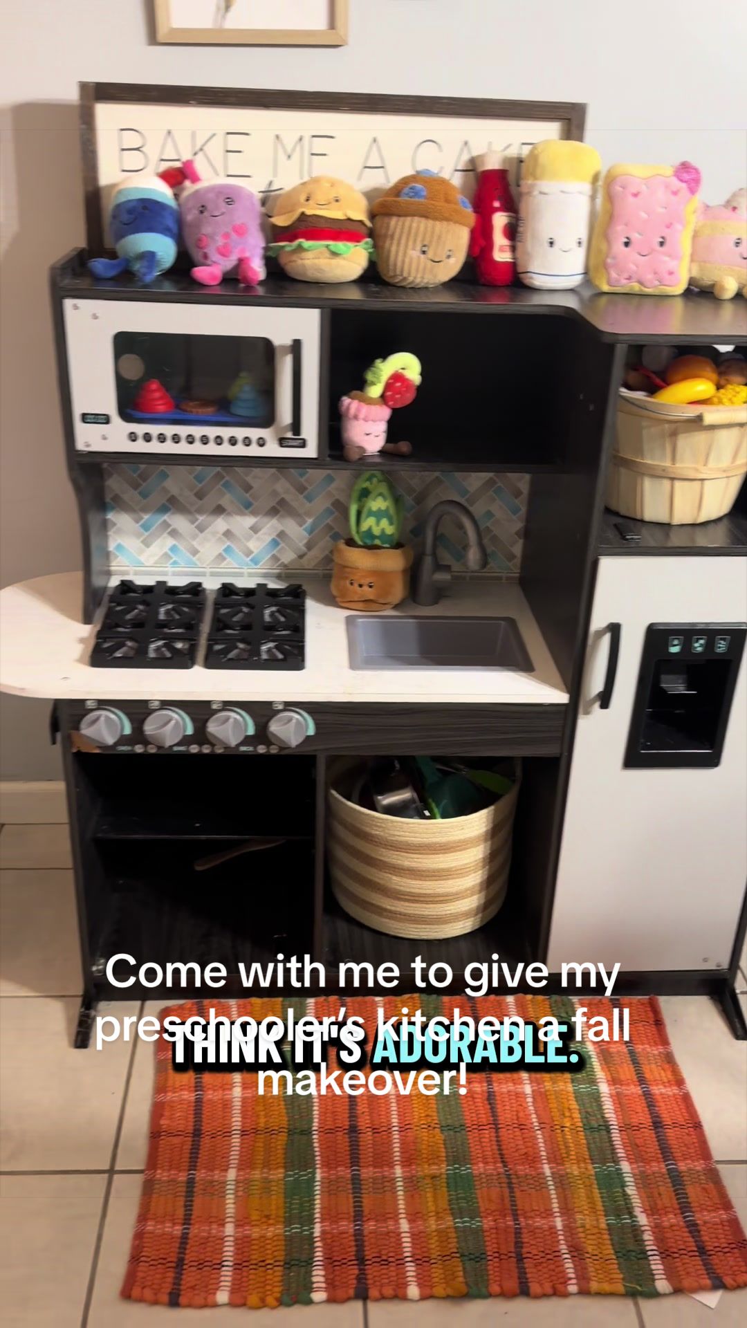 My Gia girl is completely obsessed with her play kitchen! Today we decided to give her kitchen its own fall makeover...