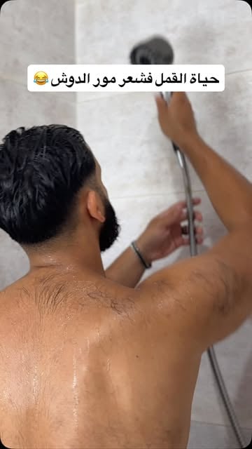حياة القمل فالشعر مور الدوش 😂😂 @higgsfield.ai @higgsfield.creators #higgsfield