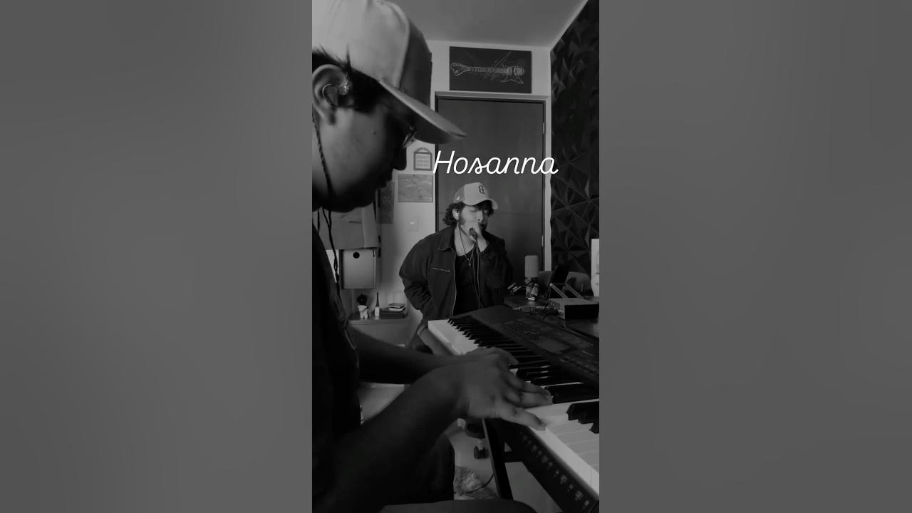 Hosanna - mini cover Hosanna to the king 🌿🕊️👑 #palmsunday #domingoderamos #cover #covercristiano #marcobarrientos...