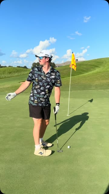 Good hole here with @dawson.knowles Shoutout @golfcam.app for the tracking editing - - - #golf #athlete #hybridathlete