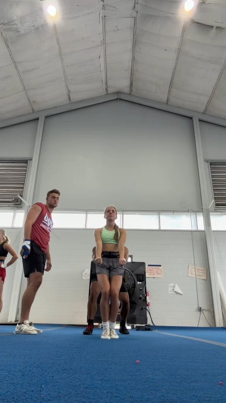 Cheerleadin