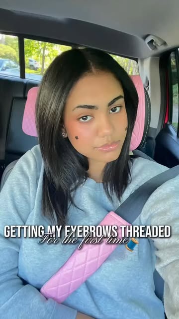 been doing my own brows so I lowkey messed them up… tried threading for the first time and 10/10 😭 @archsalon #threa...