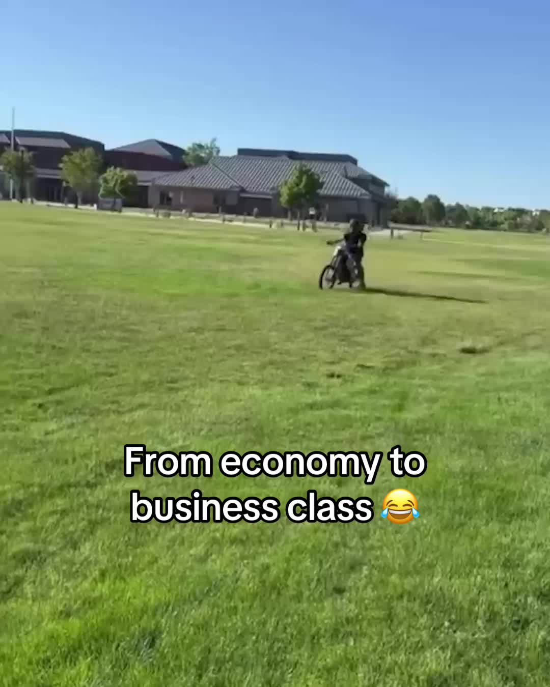 Bro wanted a ride 😭 (via @royal_hew) #espnsocial #bike