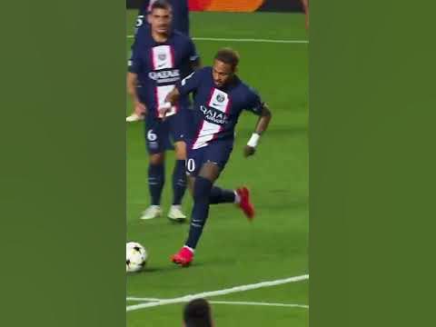 Neymar's skills 🤯 Watch @NeymarJr show of ridiculous skills as @slbenfica hosted @PSG on UEFA Champions League Match...