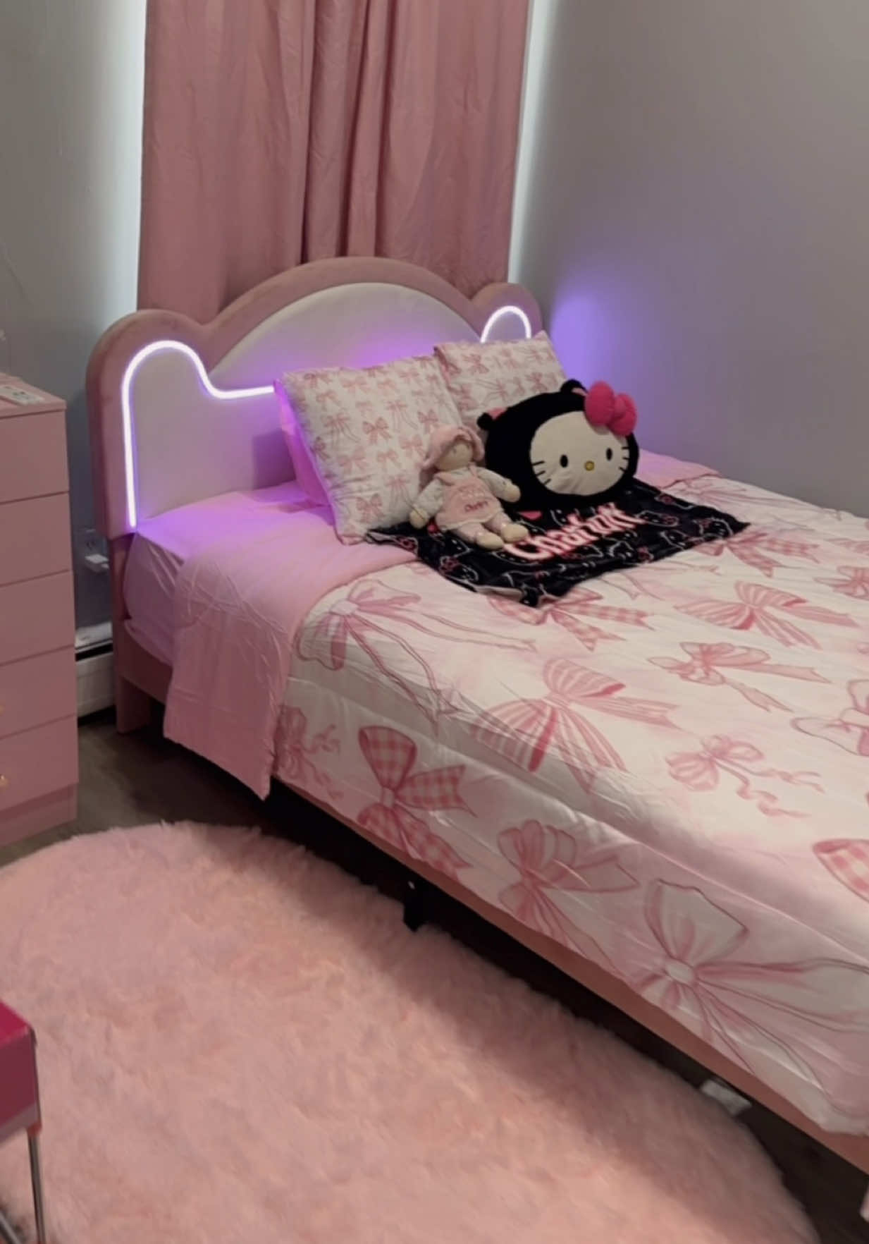 Solo Decir Gracias A Dios Q Puedo darle el Privilegio a Mi Niña D Tener Su Habitación No es la Soñada pero si la que...