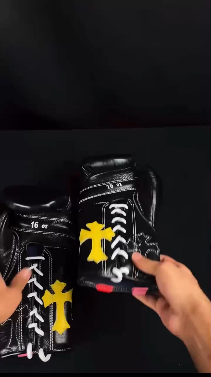Boxing gloves (Tank davis boxing gloves)