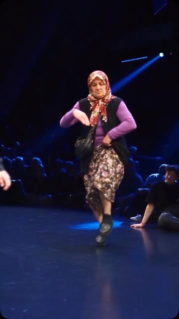 Rete her moves from 1 to 10 #dance #funnyreels #reels #trand #explorar