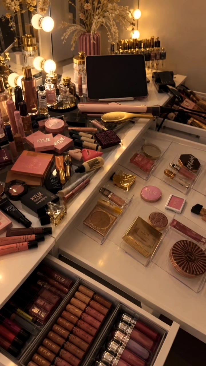 Girlies 💅 #beauty #makeup #girlies #product