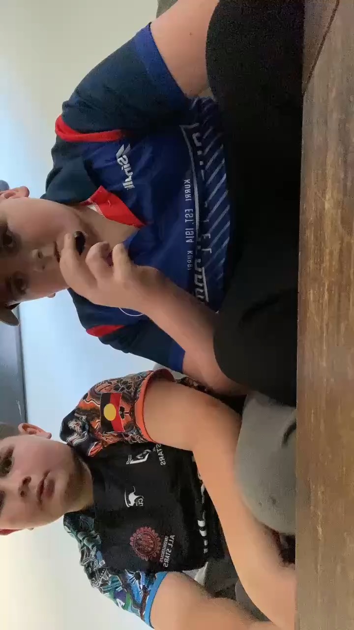 Food muckbang with friend Eli