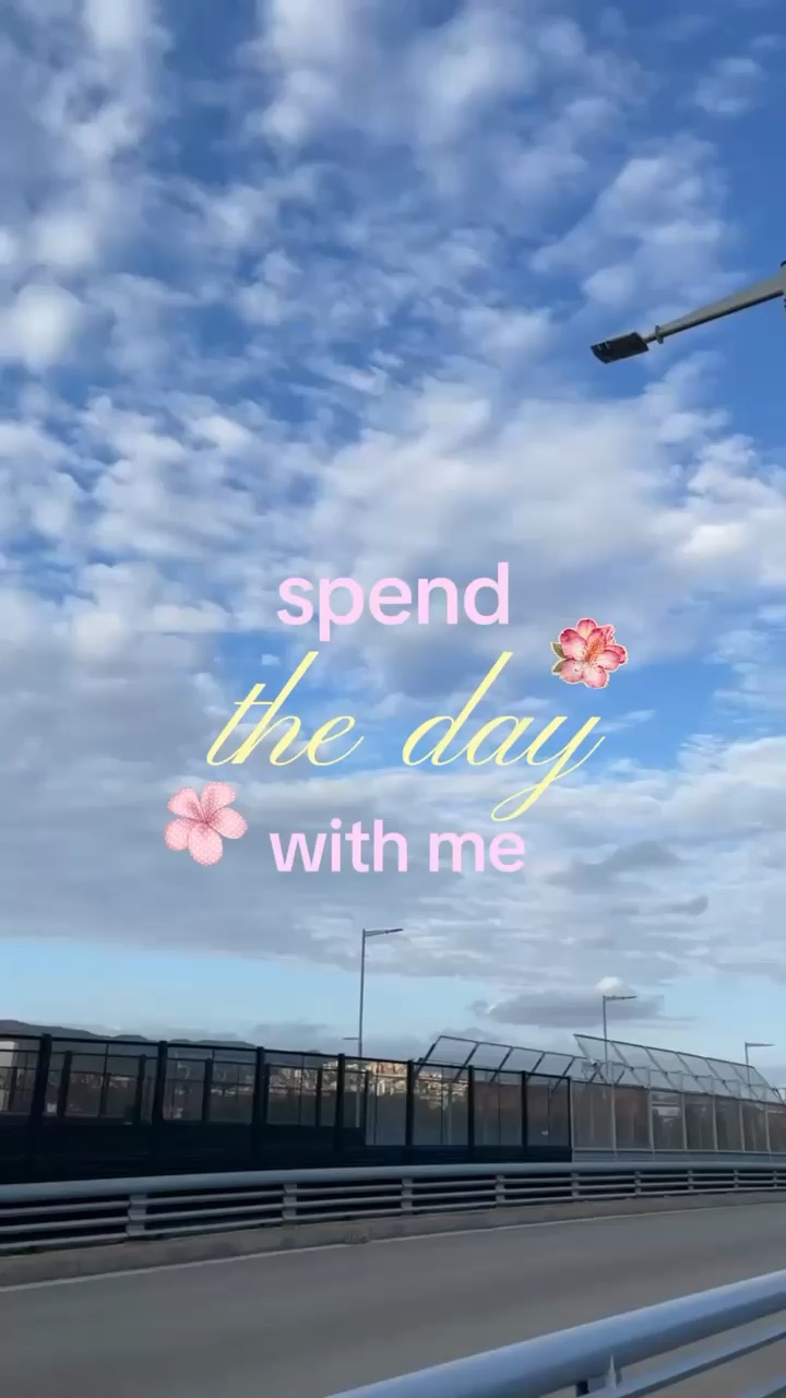 A lil day out