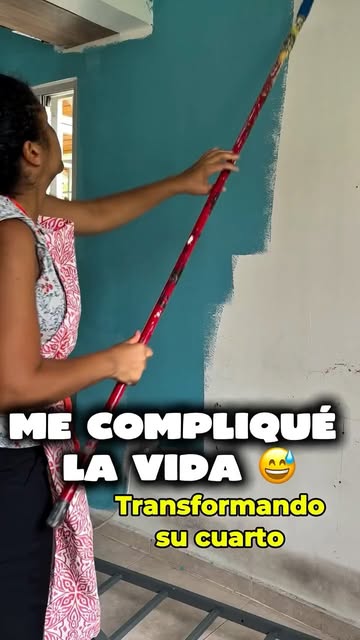 A veces una sabe que podría hacerlo más fácil… pero decide complicarse la vida. 😂 Este espacio había terminado siend...