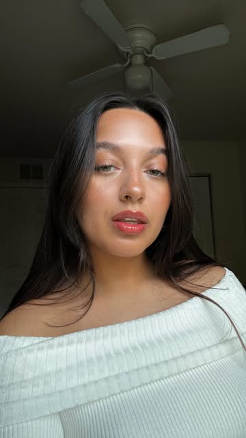 Go to sunkissed look with @valentino.beauty @sephora 🎀☀️ #makeuplook #grwmmakeup #makeuptutorial #summermakeup #summ...