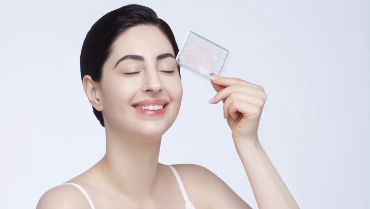 Commercial Model/Actress