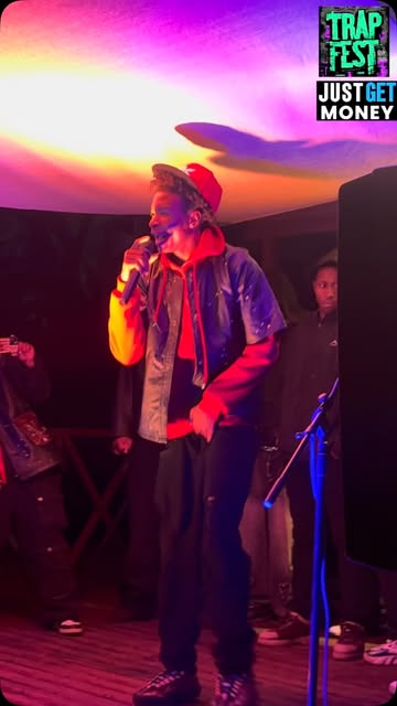 @waytoo_lit4dacity performing live at @trxp_fest this past Saturday 🙆🏽‍♂️ Mr WayTooLit went crazy 🔥 Shoutout to Hi...