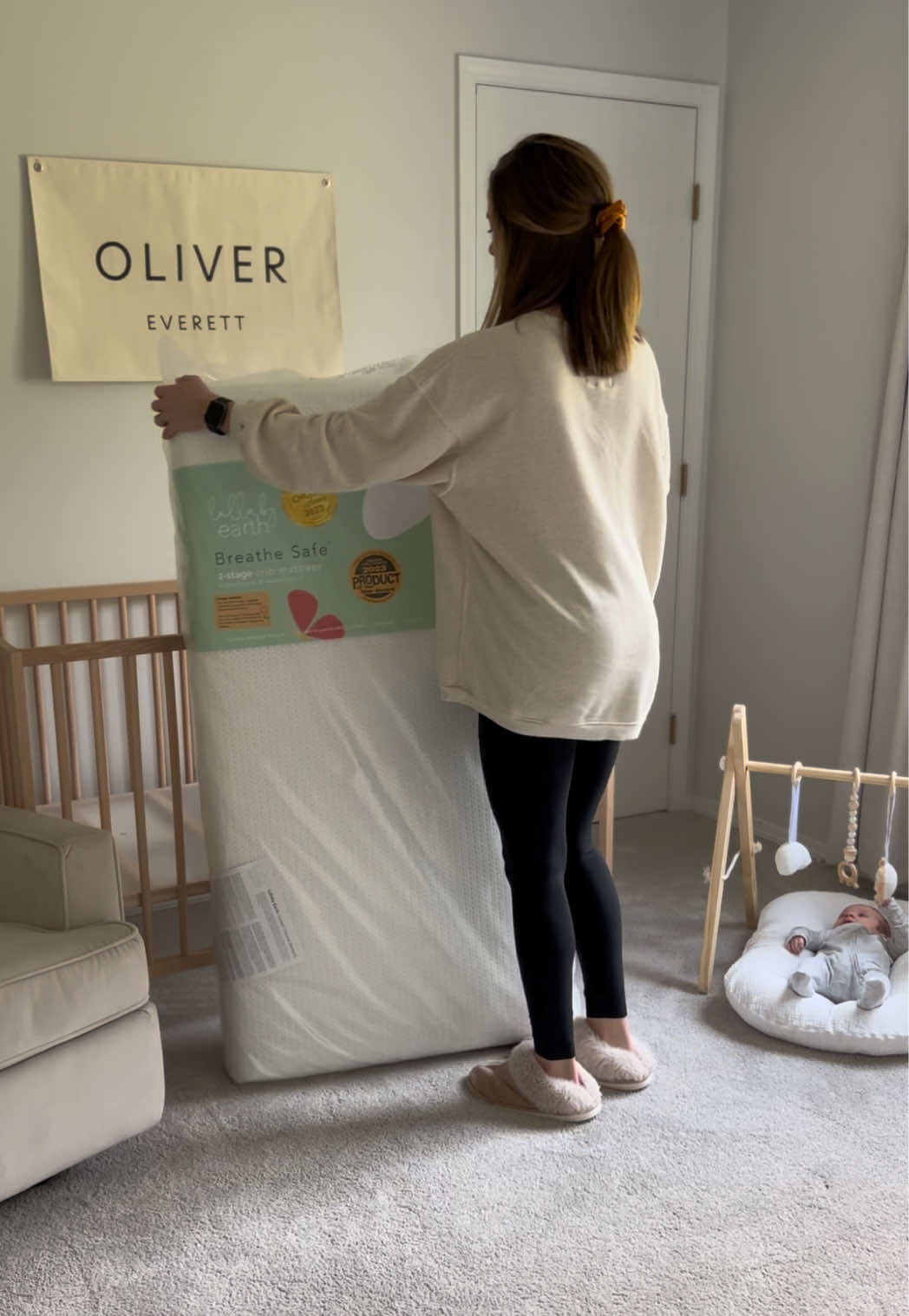 One thing I don’t mess around with? What my baby sleeps on 🤍 We switched to the Lullaby Earth crib mattress, and I l...