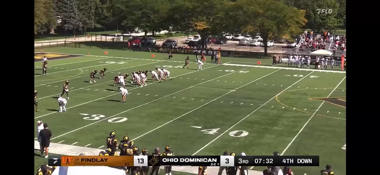 Punting 70 yard bomb