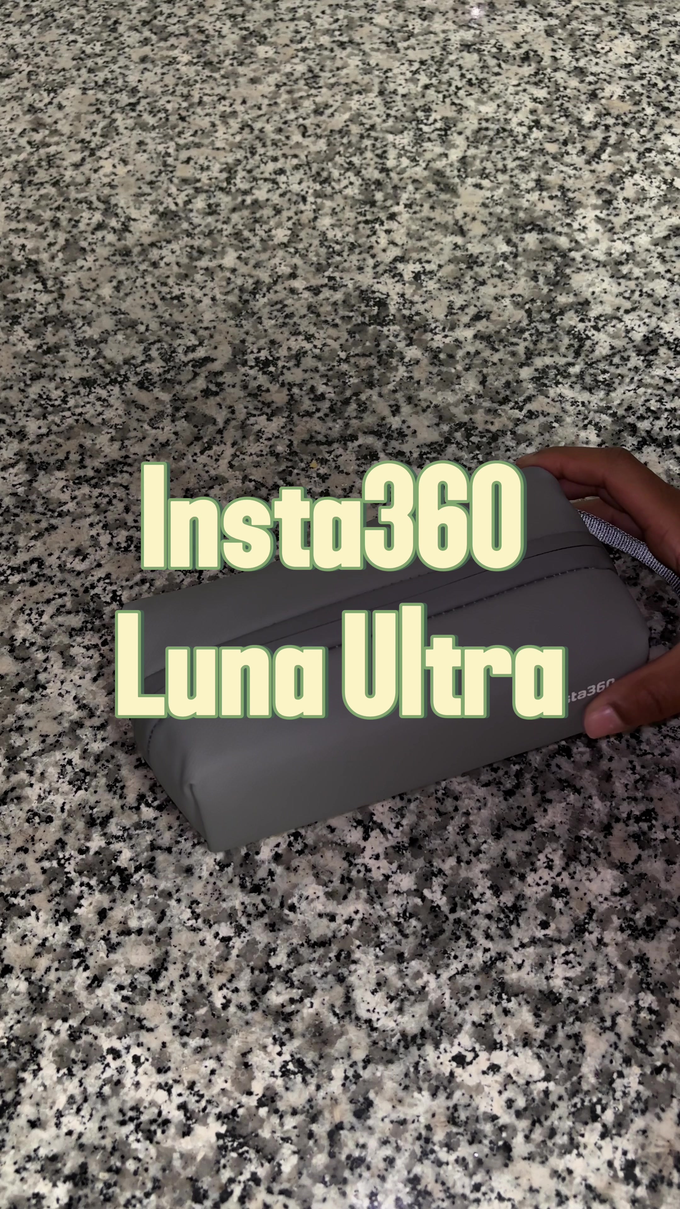 Insta360 did it again with their Luna Ultra camera #digitalcamera #vloggingcamera