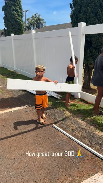 Hurricane Lowell had nothing on OUR GOD 🙏 his house had a few loose screens that came off and one panel of vinyl fen...
