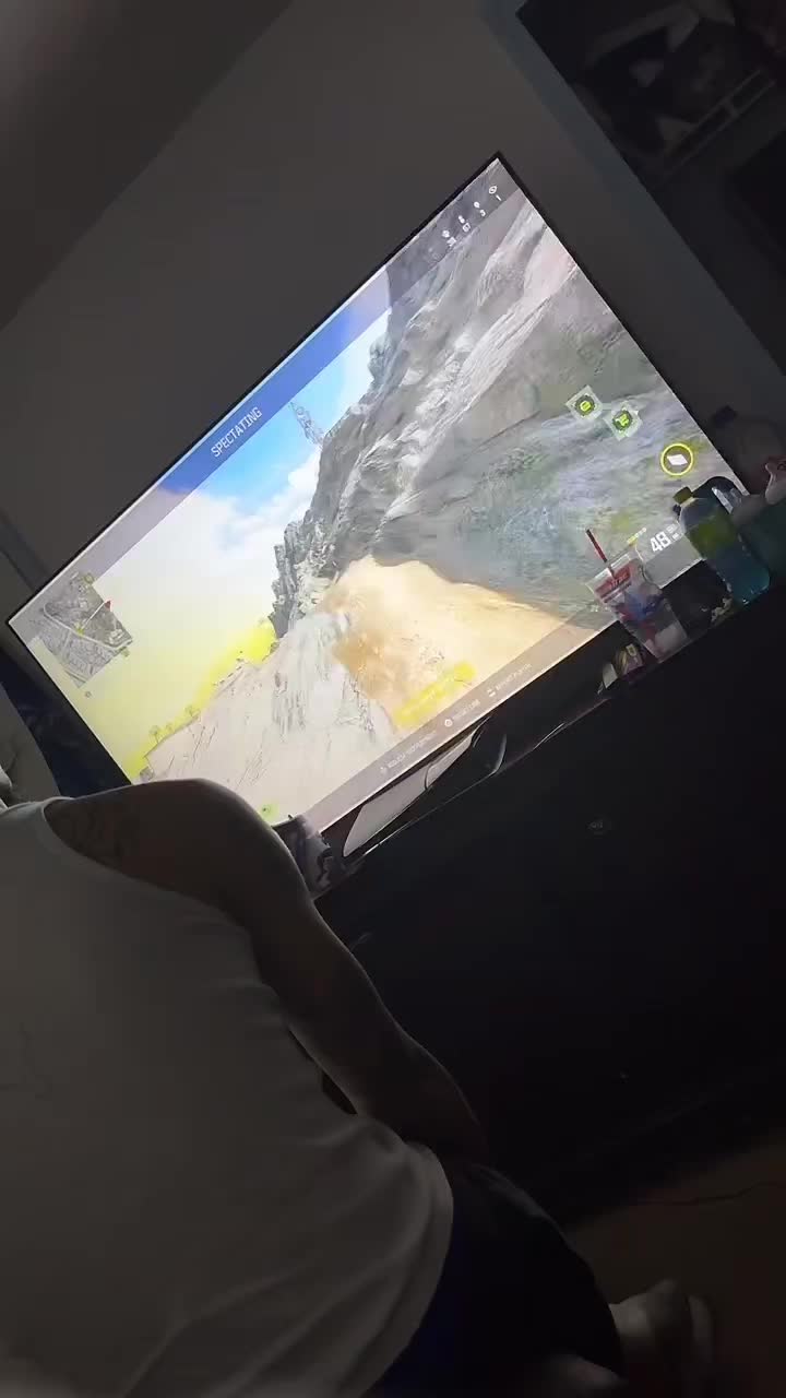 My twin 🫶🏽🥰💕#cod #codwarzone #blackopscoldwar #ps5 #callofdutywarzone #LIVEhighlights #TikTokLIVE #LIVE #ps5 #tat...