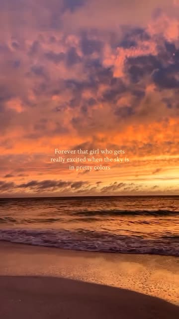 My camera roll is full because I’m an ‘OMG look at the sky’ person 🌅 ✨ #sunsetvibes #sunsetshot