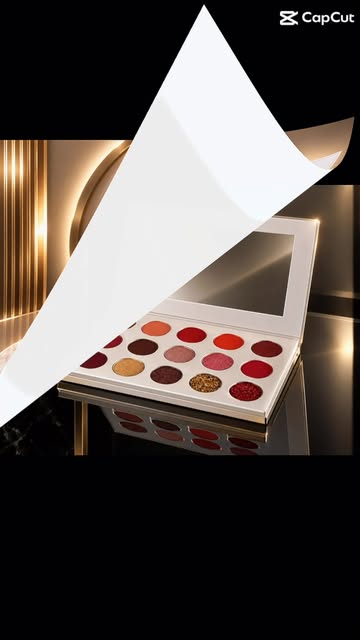 ✨ Intensos tonos cálidos y elegantes para crear looks que destaquen. ❤️‍🔥 Una paleta versátil, perfecta para llevar...