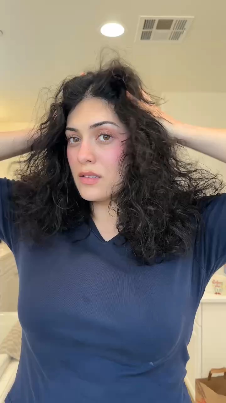 Frizzy hair out,Shiny hair in!