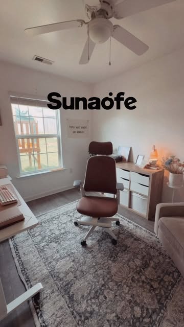 A comfortable workspace makes such a difference when you spend so much of your day at your desk. 🤍 I’ve been loving...