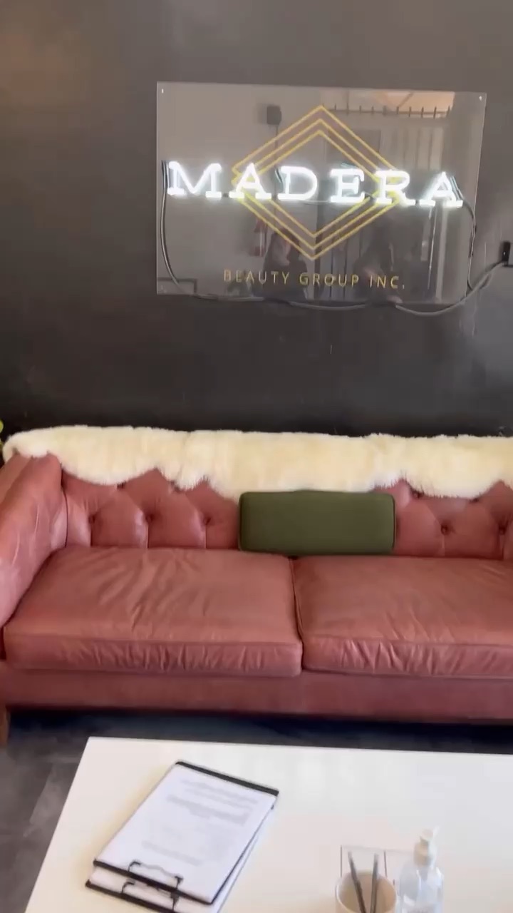 Waxxhaus La
