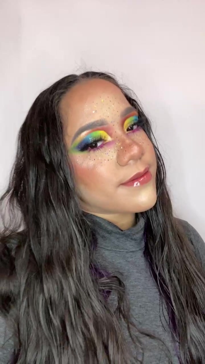 The only thing I want for Christmas is for @jamescharles to see this look #foryou #fyp #DiceRoll #WalmartSyncAlong