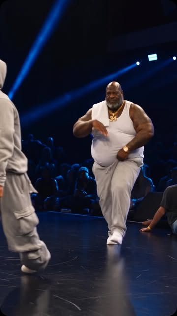 Thy said I coulnt dance bc im retired....watch me #Shagabelly #alinfluencers #shaq #dancebattle