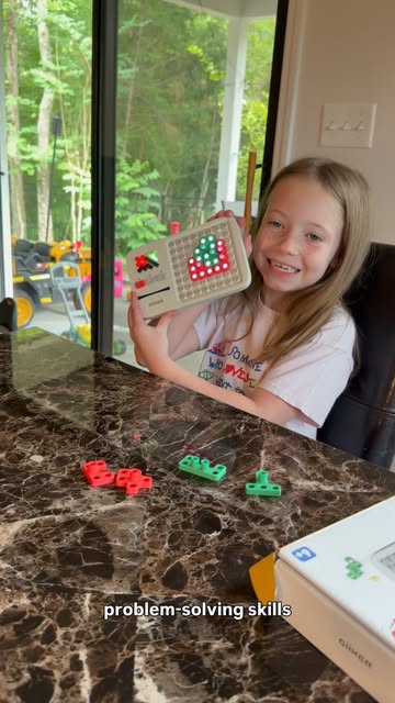I thought this would be for my oldest… turns out everyone wanted a turn. 😂 A screen-free activity that’s fun, keeps...