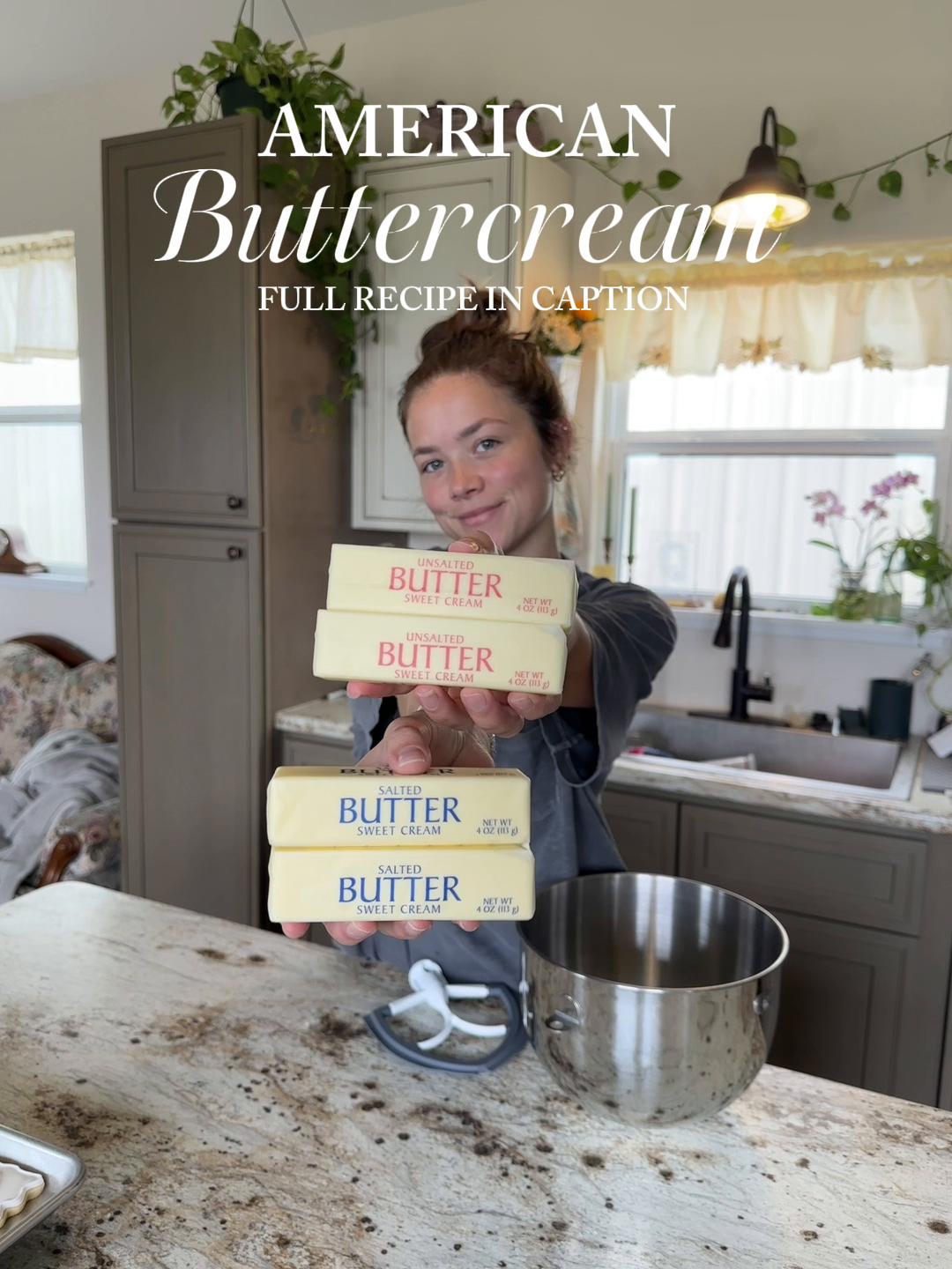 The moment yall have been waiting for!! Let me know if yall try it and what you think🫶🏼🫶🏼 #buttercreamrecipe #hom...