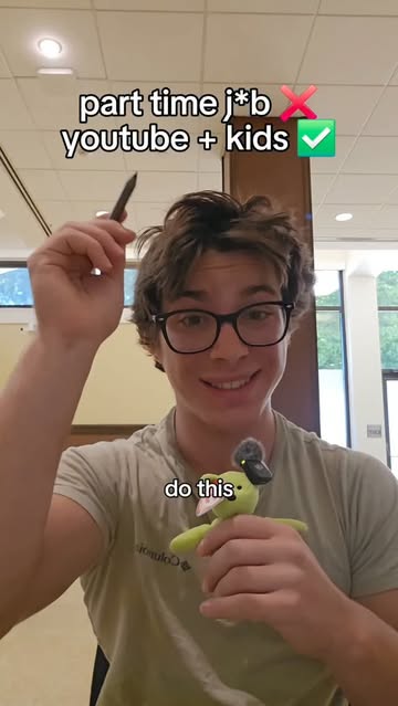 part-time jobs are getting cooked by AI workflows rn 😭 the fact you can go from a random kids channel → full animate...
