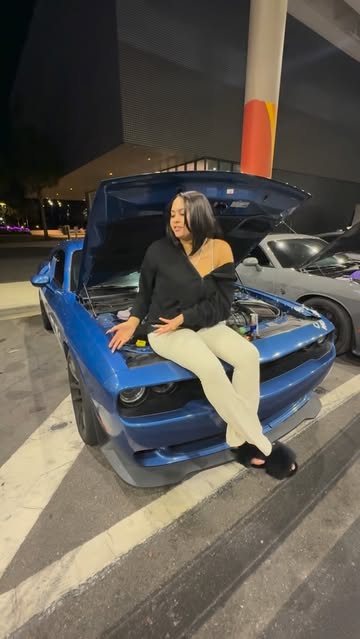 Mopar people be like 🤣🌚 • • • #hellcat #explorepage #cars #charger #mopar #carporn #cargirl #scatpack #srt #moparor...