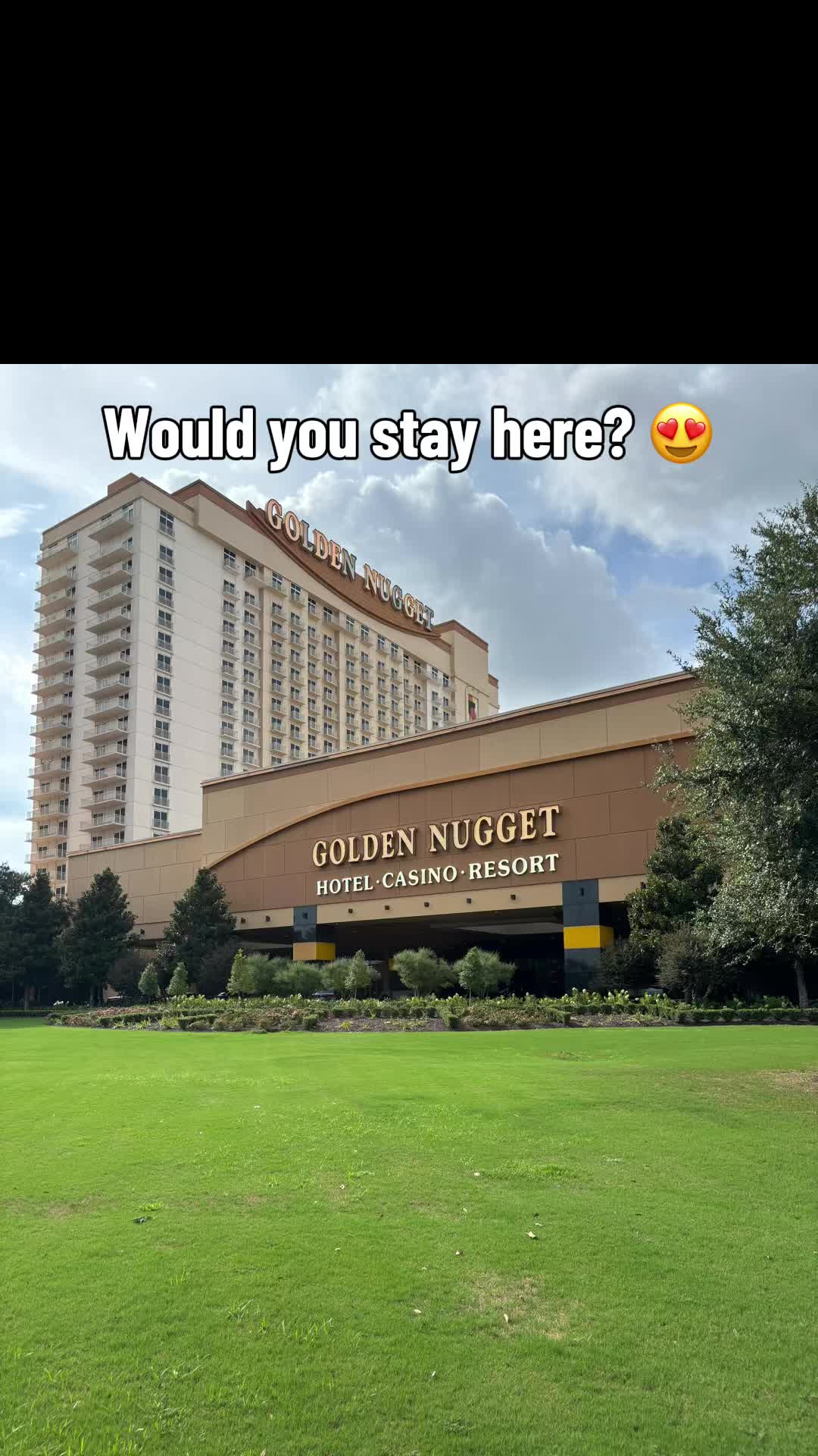 Golden Nugget Lake Charles did NOT disappoint 😍 The room, that pool view, and the perfect little getaway! Who would...