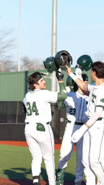 Louisville commit @nolan_hosking26 of @trinitybsb went yard! #Homerun #kentucky #ULbaseball