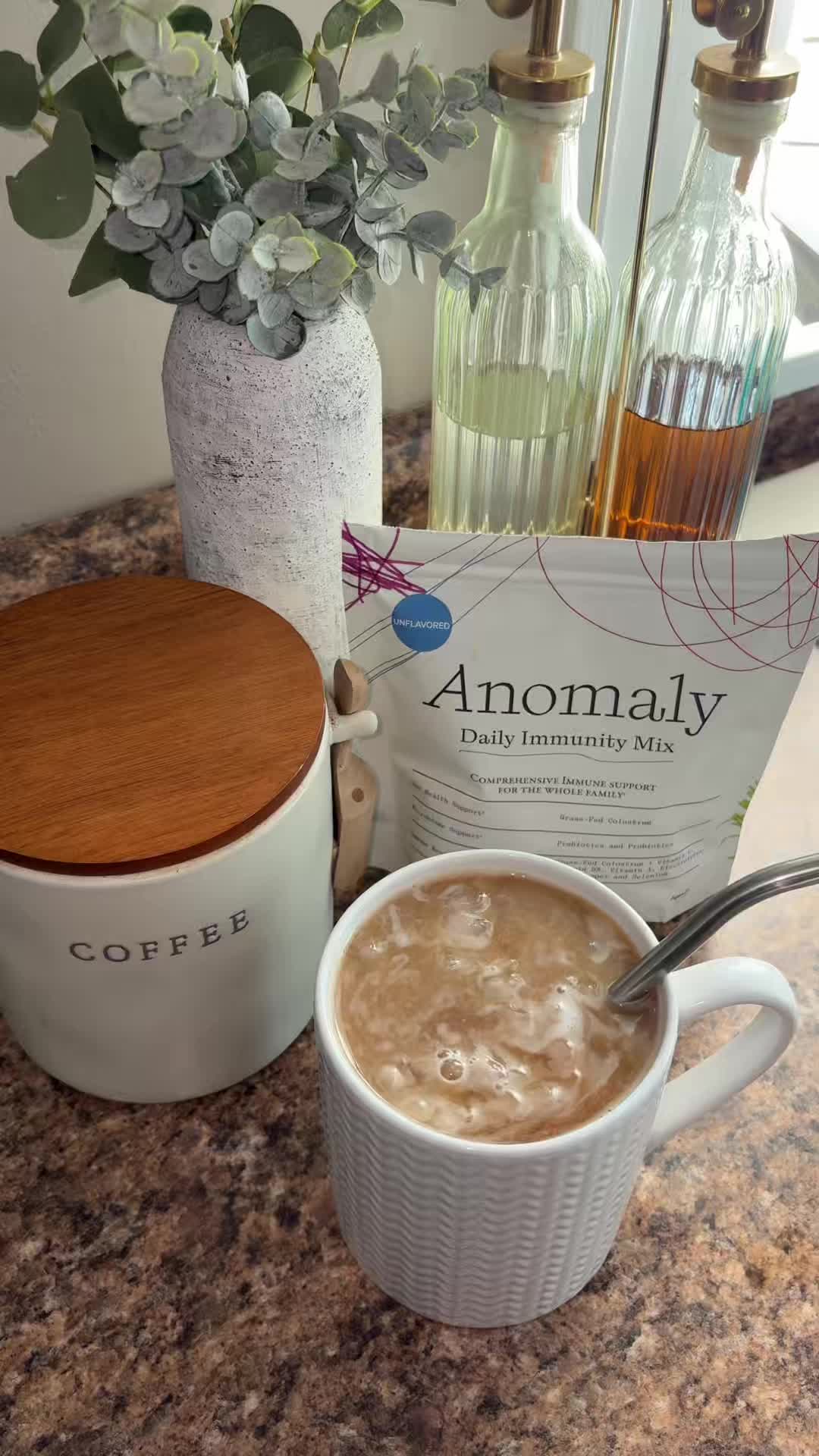 Did you know that up to 80% of our immune system is located in our gut? 🤓 Healthier gut = healthier you! #coffee #cr...