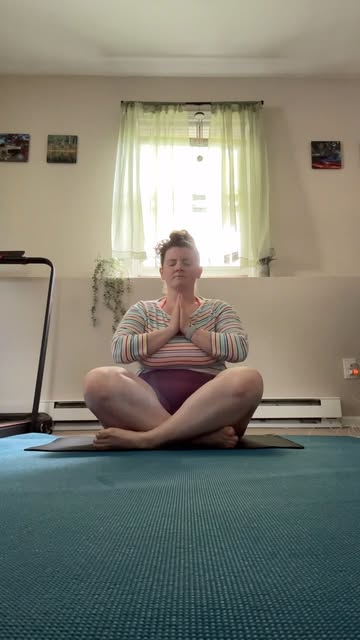 Feel the earth move under your feet as you connect with @groundluxe’s universal grounding mat 🌳 Unleash the power of...