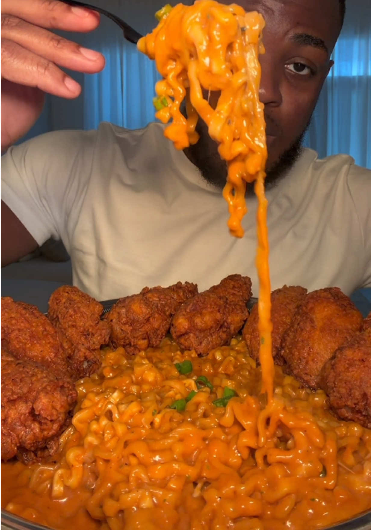 Messy no talking Buldak Mukbangs buldakunexpected . . . . . . . . #asmrfood#bigbites#Foodie#yummy#messy big back mess...