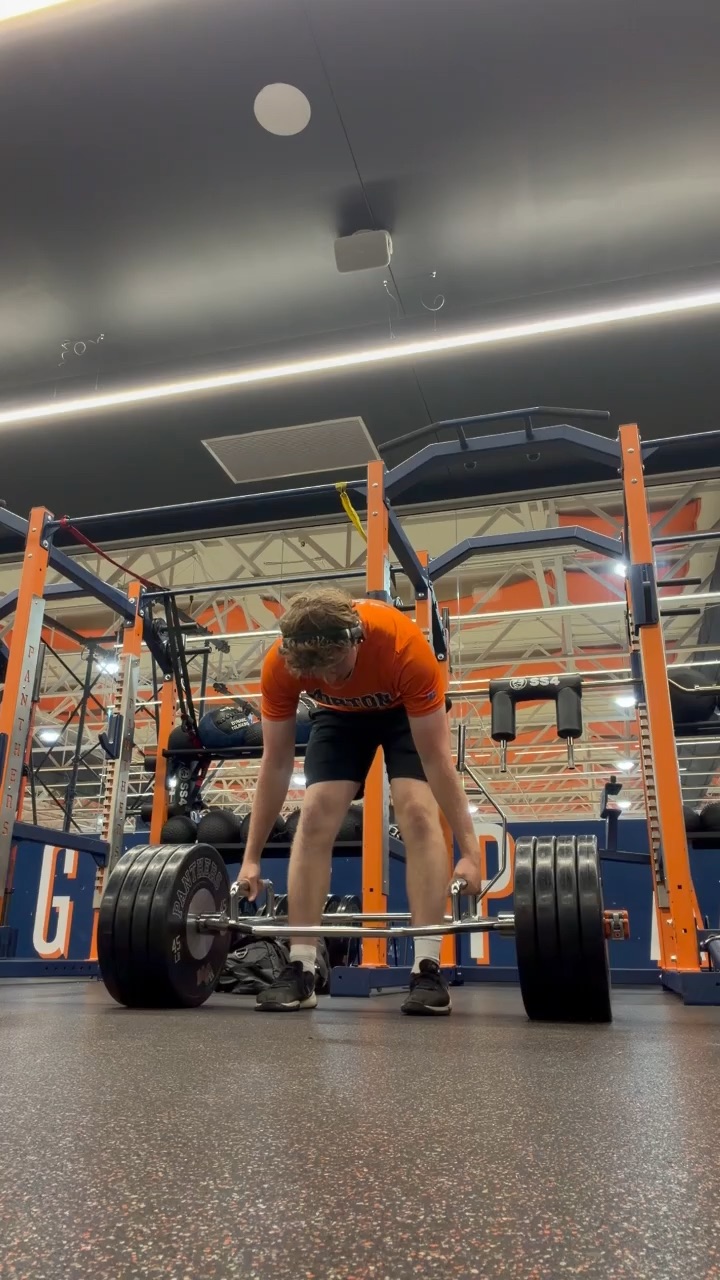 405 lb deadlift