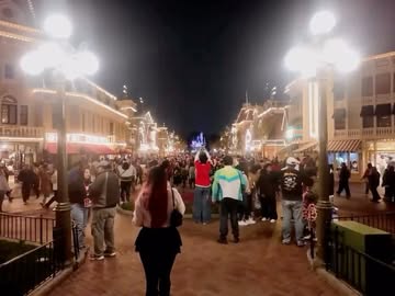 02/25 #explore #explorepage #reels #instagramreels #disneyland #edit #couplegoals #osmopocket3