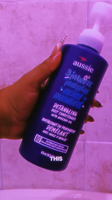 If you were looking for the perfect combo for your hair this summer, your quest is over! @aussiehaircare . . . #aussi...