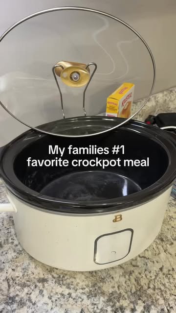 This is always a hit for my entire family!!! I had a friend share this in 2017 with me and been a hit ever since! 😍�...